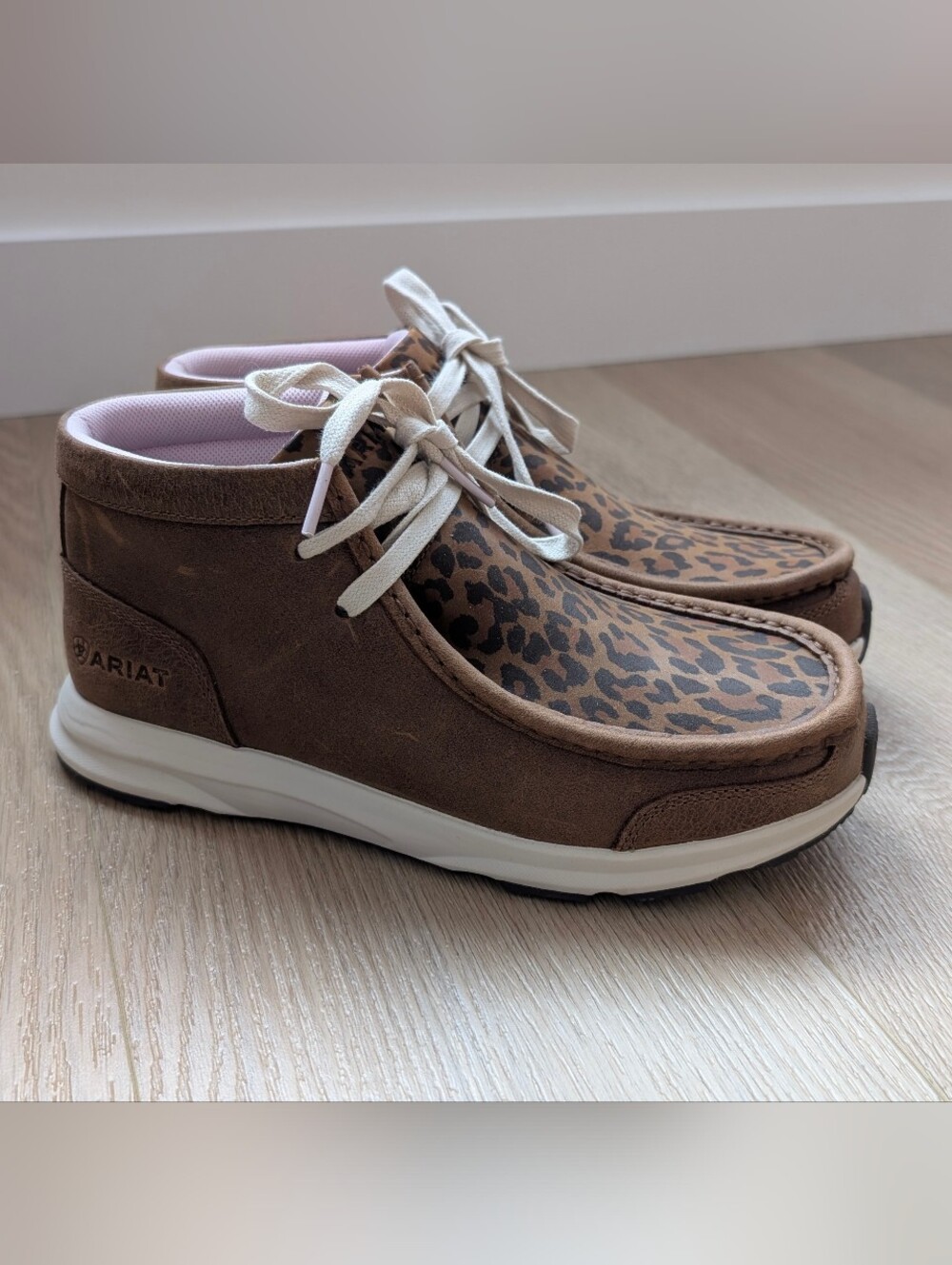 Ariat Women's s Spitfire Chasing Cheetah & Toasty Tan Shoes